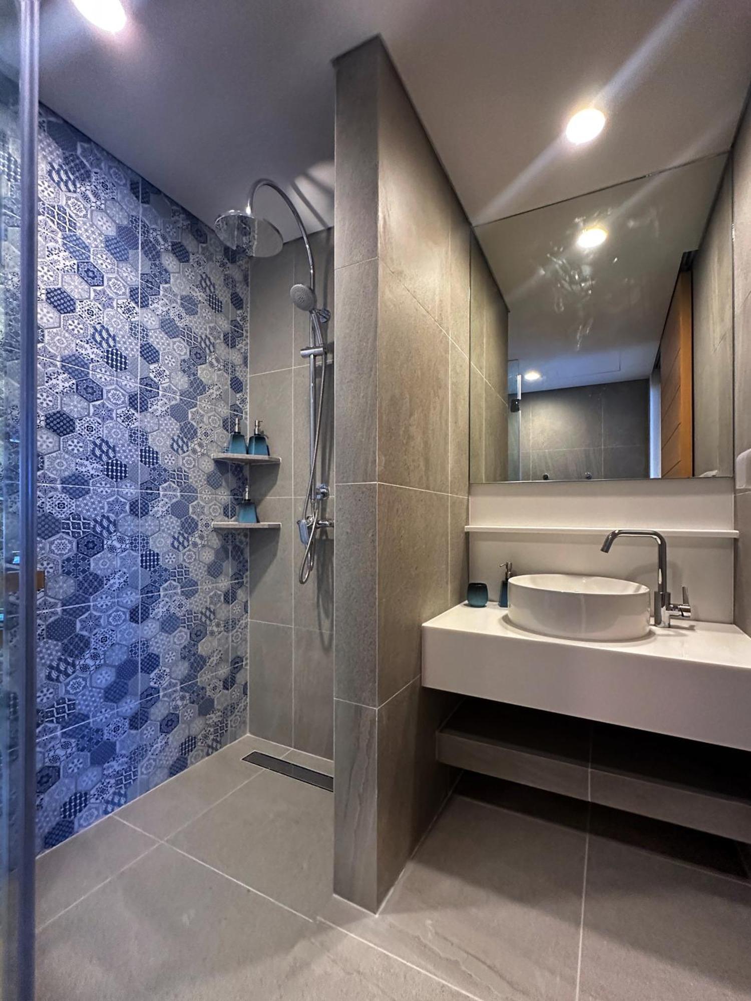Laguna Lakeside Appartement *